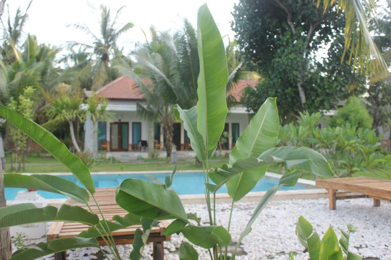 Wani Bali Bungalow Toyapakeh エクステリア 写真